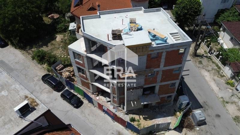 Двустаен, ексклузивен, югозападен апартамент за продажба, със самостоя