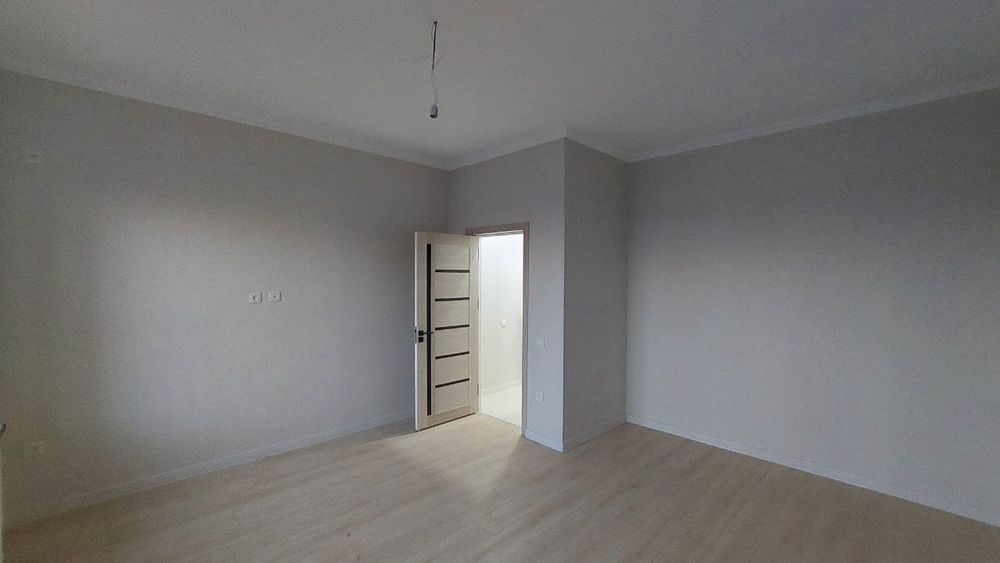 Продаётся 1 комнатная квартира. 40 м². Евроремонт, 2х этажная.