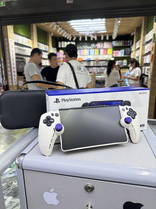 Продам Playstation Portal