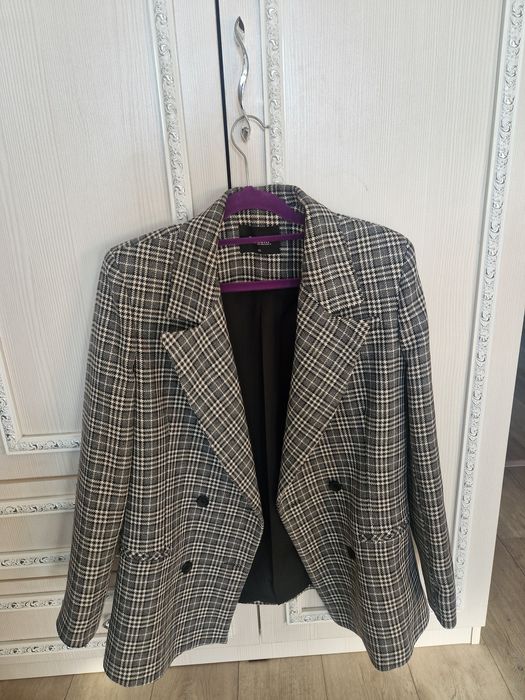 Срочно продам пиджак