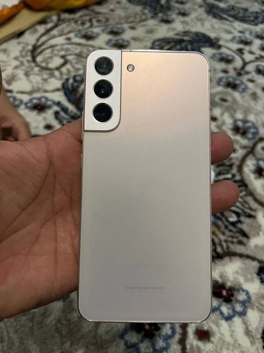 Samsung S22 plus