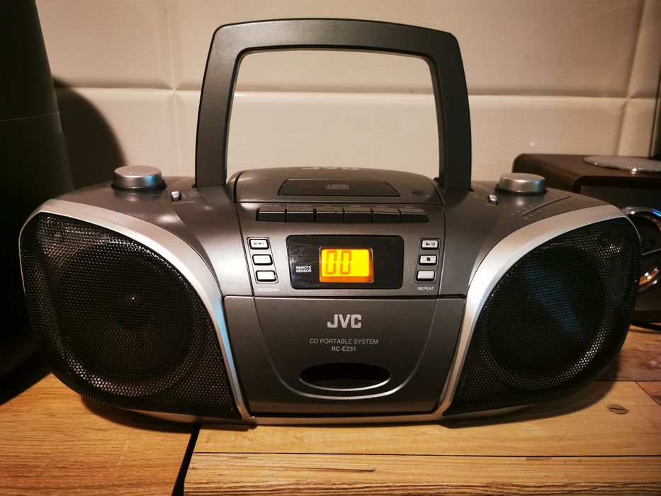 Radiocasetofon JVC  Radio Cd