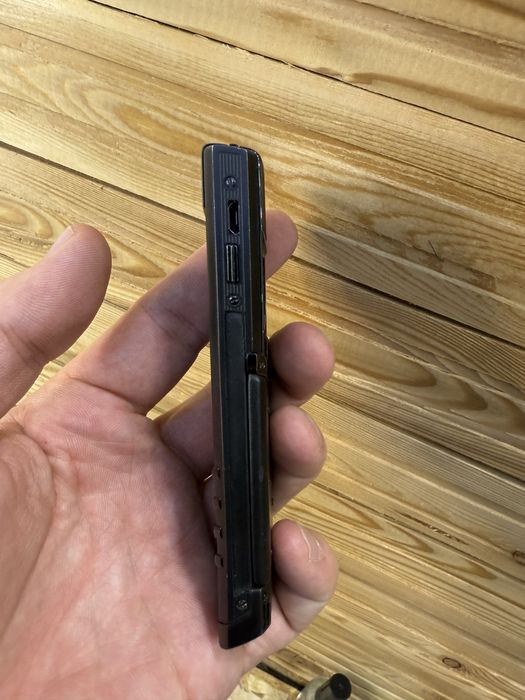 Vertu signature s design