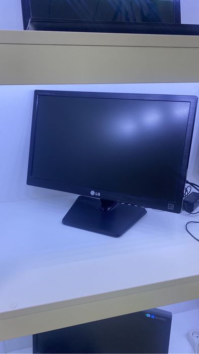 Мониторы 19-20д для офисов ,видеонаблюдение