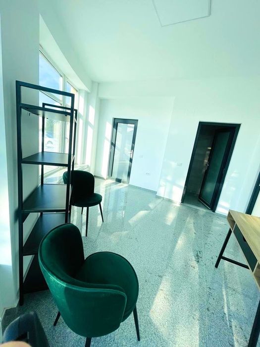 Vand sau dau spre inchiriere spatiu/spatii in Pascani