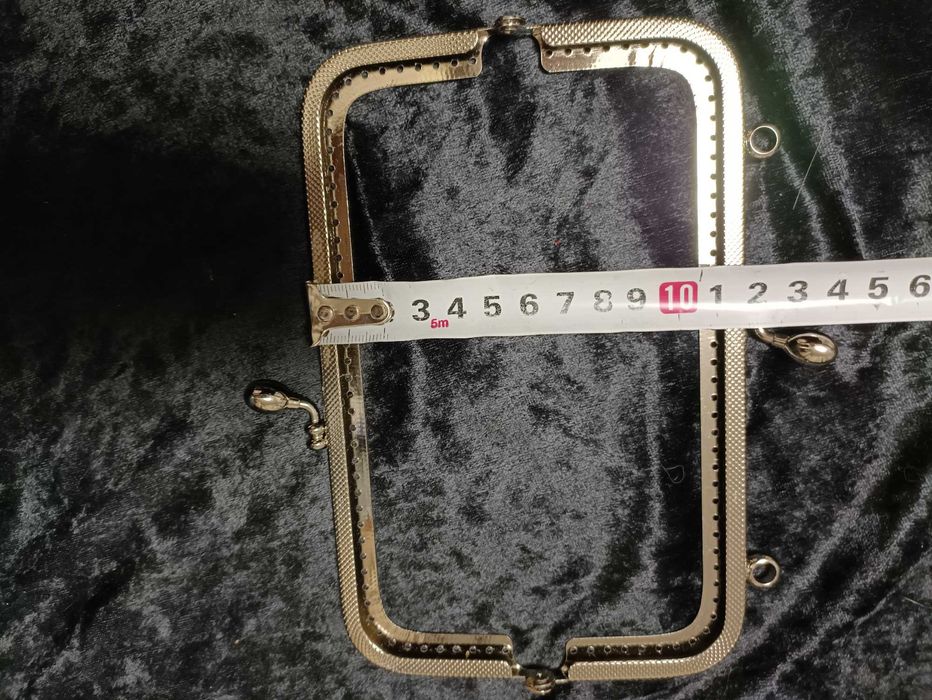 Фурнитура для изготовления сумок из бусин и не только