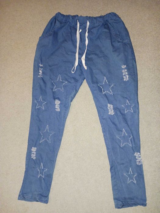 НОВИ!Дамски дънки с ластик