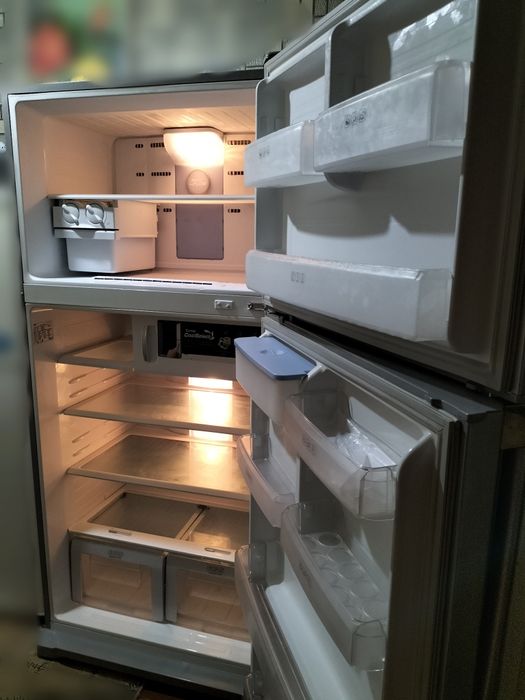 Холодильник "Samsung"