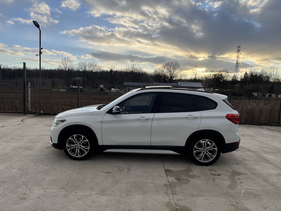 Bmw X1 Panorama/xenon/piele/head up/navi mare/rate/garantie