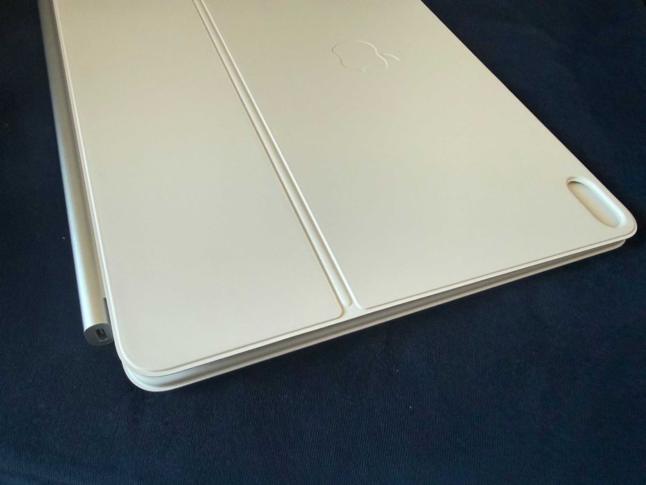 Magic Keyboard iPad Air 13" M3/M4 A3340