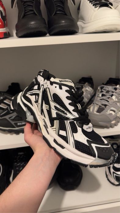Balenciaga Runner