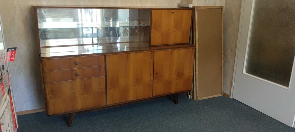 Старинен салонен бюфет