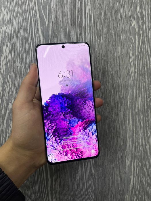 Samsung S20+ sotiladi