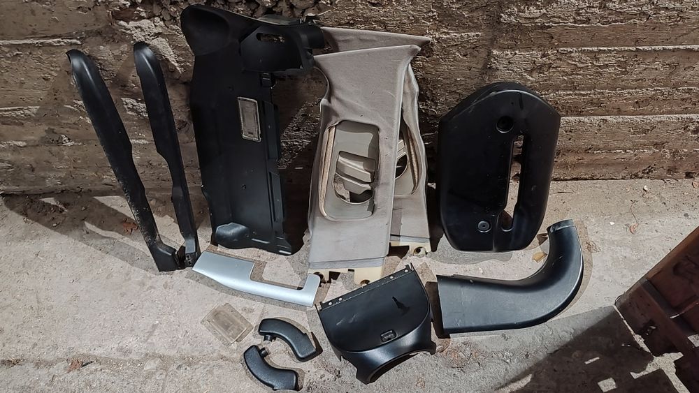 Всичко 150 лв. Интериорни части BMW e46 седан