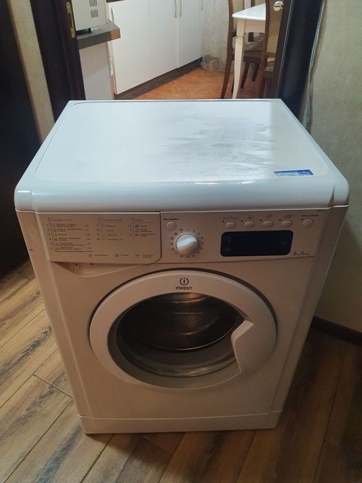 Продам стиральную машинку
