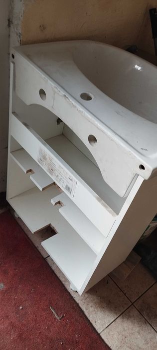 Продам раковину с тумбой