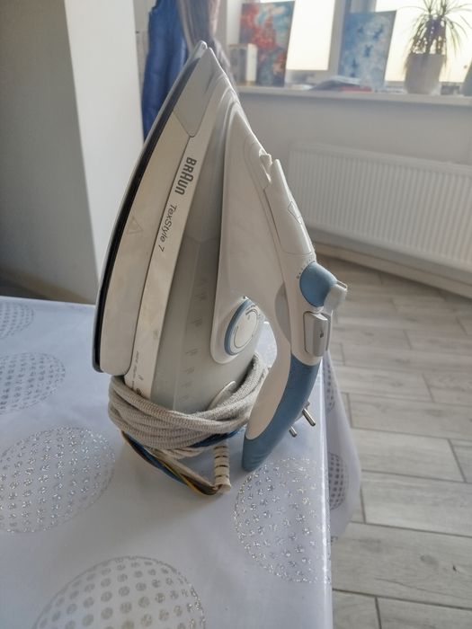 Утюг "Браун" б/у