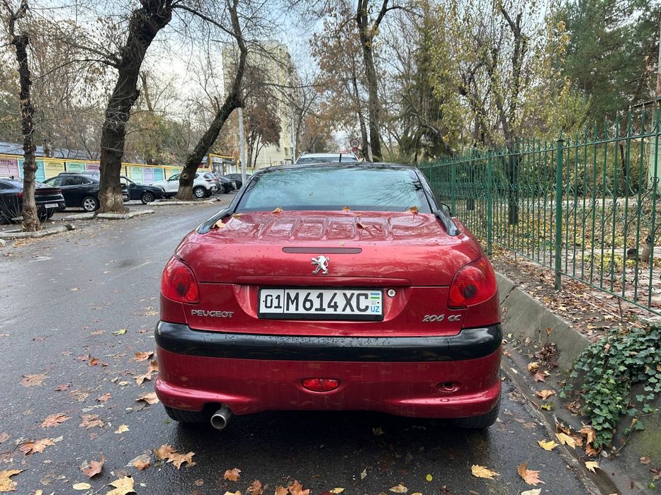 Кабриолет Peugeot 206cc