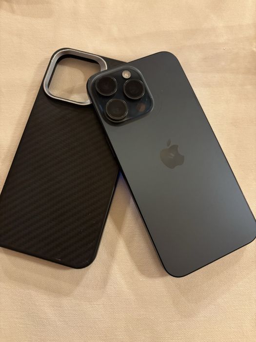 Vand Iphone 15 Pro Max 256 GB