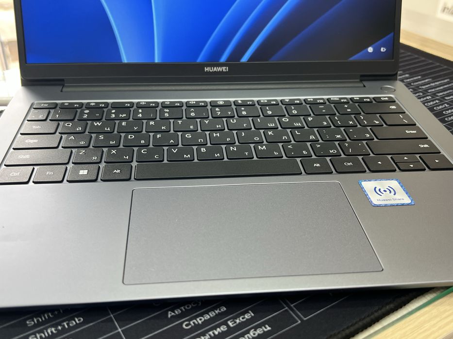Huawei ноутбук