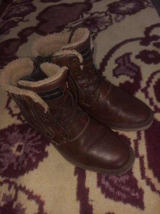 Vând ghete de bărbați