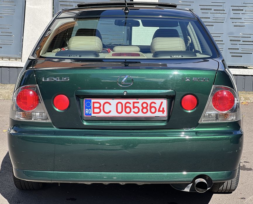 Lexus is200, 2001, automata, 130.000 km, INMATRICULATA