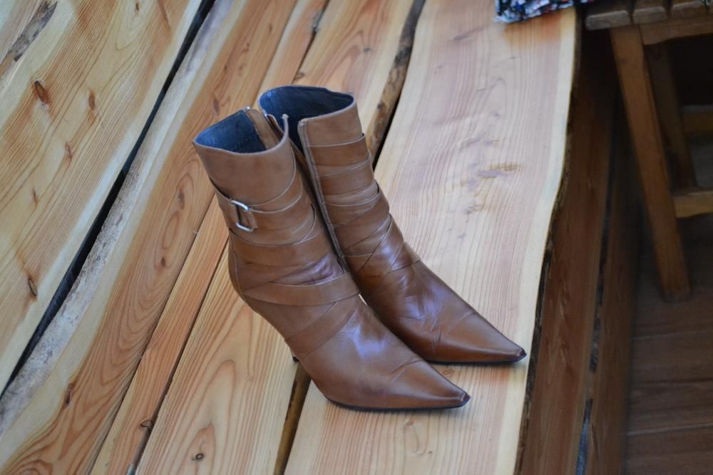 Cizme lux dama mar. 37 / Cizme originale Italy / Cizme club piele natu