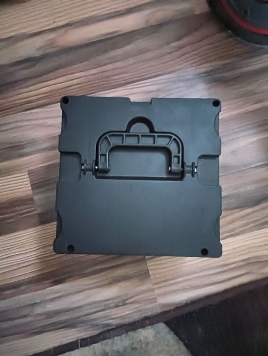 Продам детскую элетро машину