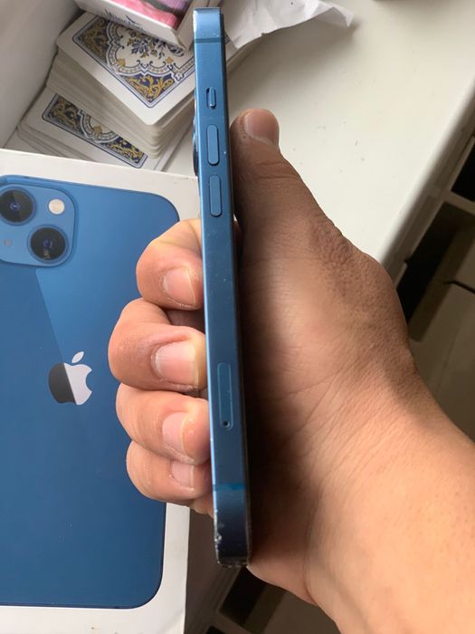 Айфон 13 128гб с коробкой