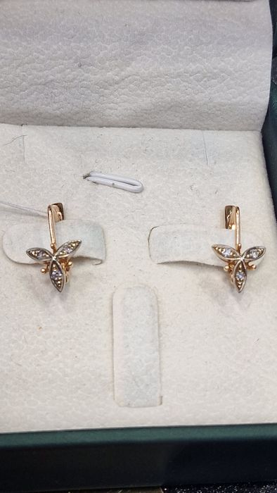 Серьги с бриллиантами