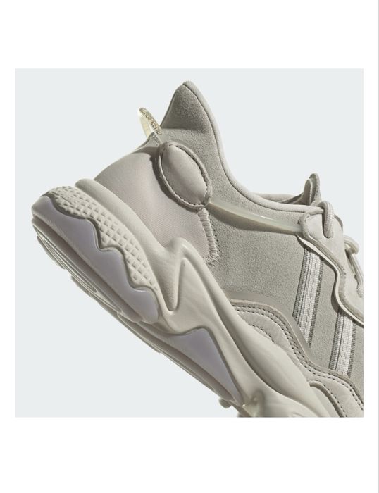 кроссовки Adidas