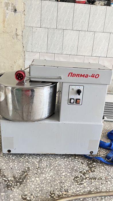 Тесто машина 40л/25 кг