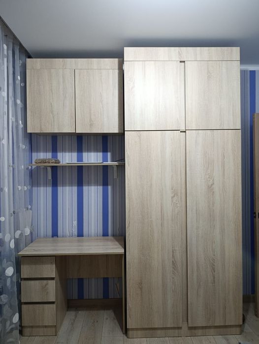 детский шкаф в хорошем состоянии  не много пользовались.