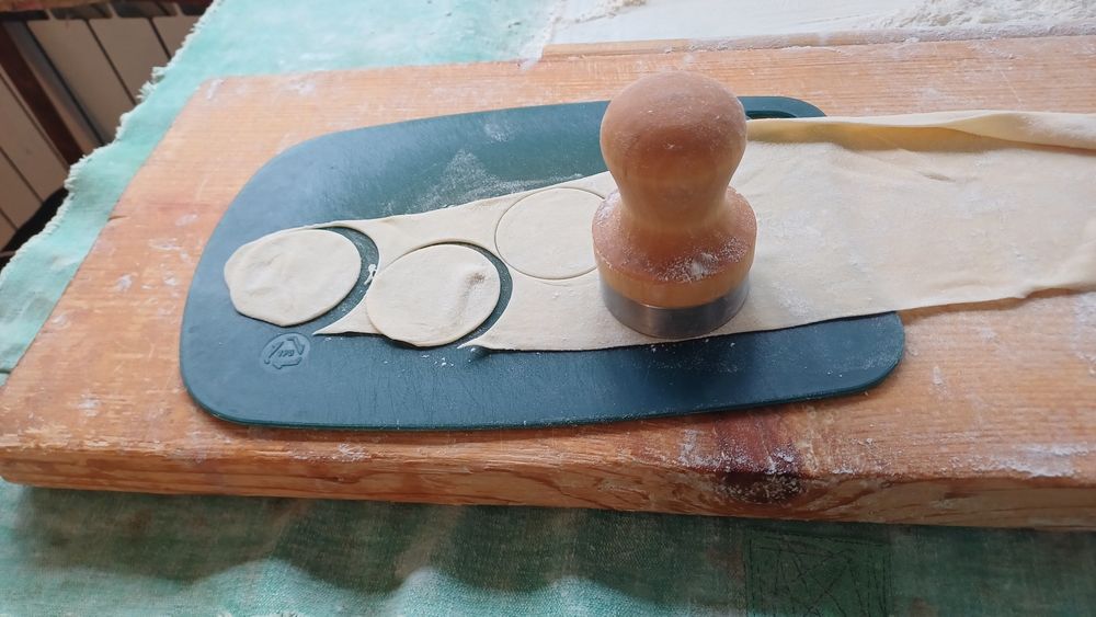 Лапшерезка, тестораскатка