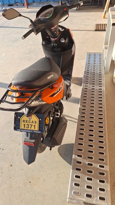 Vând rampe aluminiu 2,5 m ; bobcat,excavator