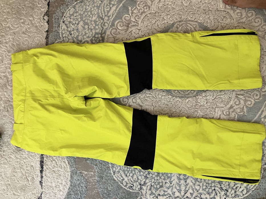 Горнолыжные брюки от Dainese