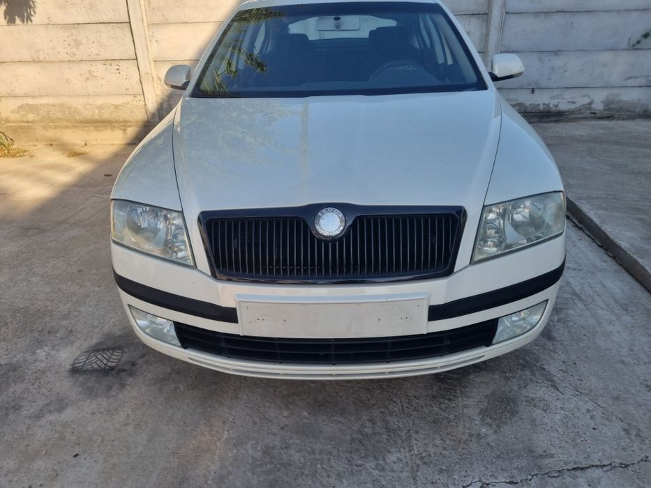 Faruri skoda octavia 2 non facelift