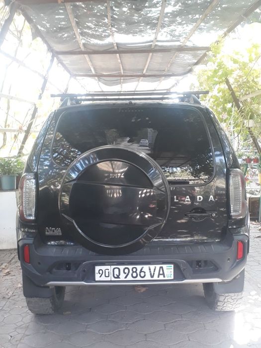 Нива тревел 2021 йил и/ч.