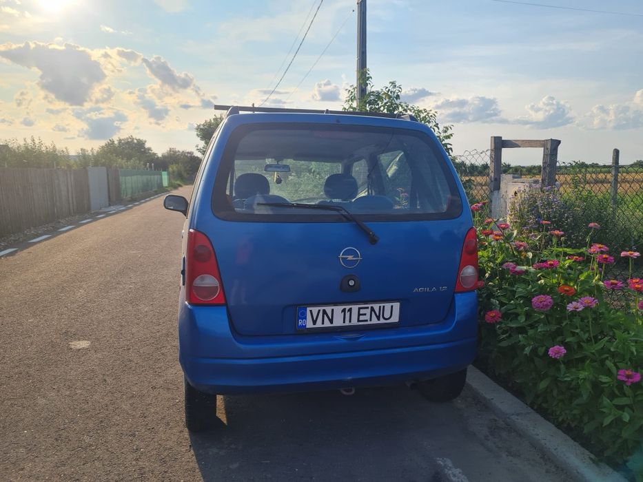 Opel Agila  2001