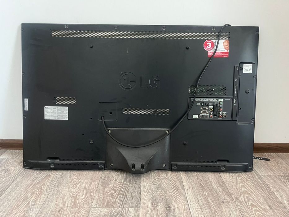 Телевизор lg отлично рабртает