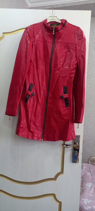 Текинга берилади. Буйнида озгина кожаси ту'килган