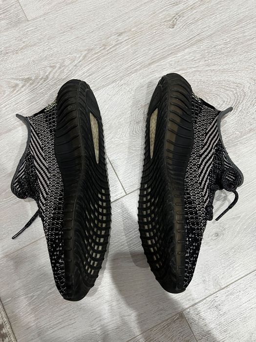 Adidas Yeezy Boost 350 V2 Yecheil (Reflective)