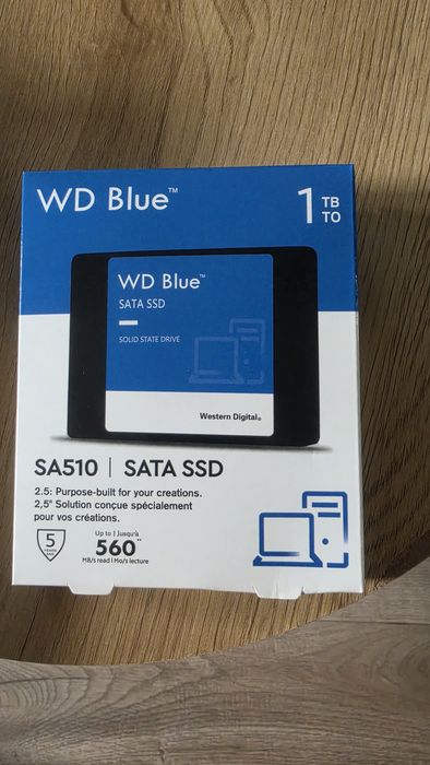 Vând hard ssd wd blue sata ssd 1tb