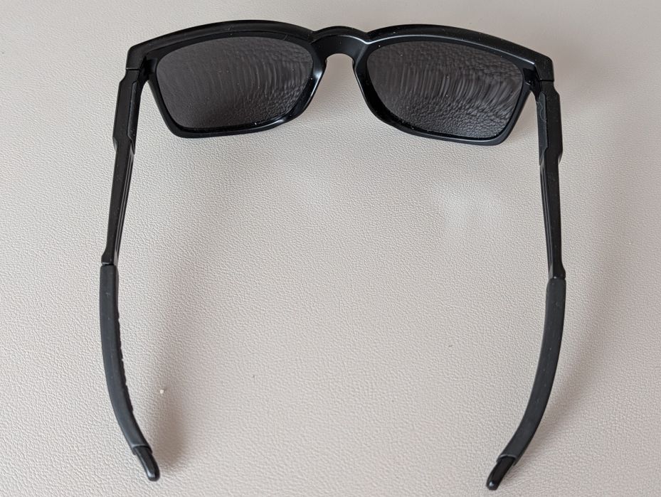 Oakley Catalyst Polarized слънчеви очила