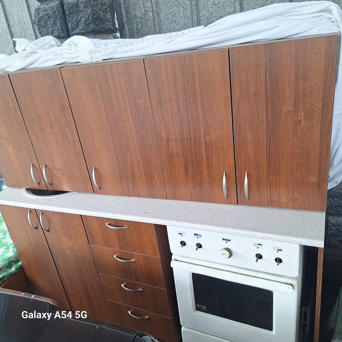 Продам кухонный гарнитур