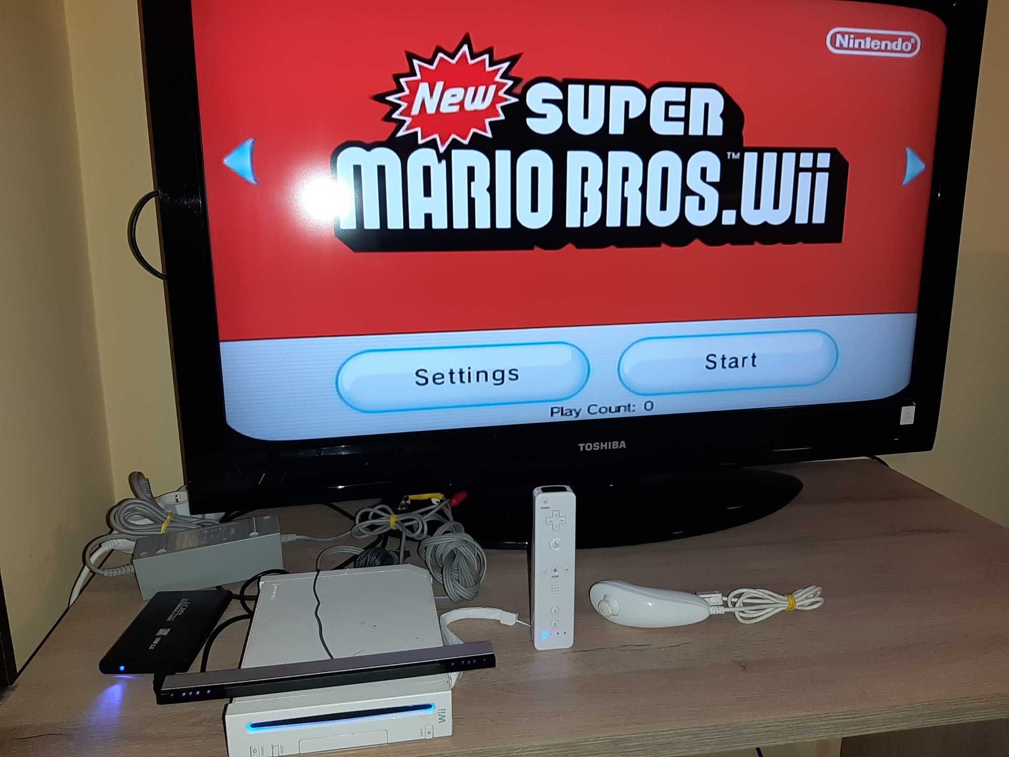 Нинтендо Nintendo Wii комплект цената е за всичко 89 игри на хард диск ...