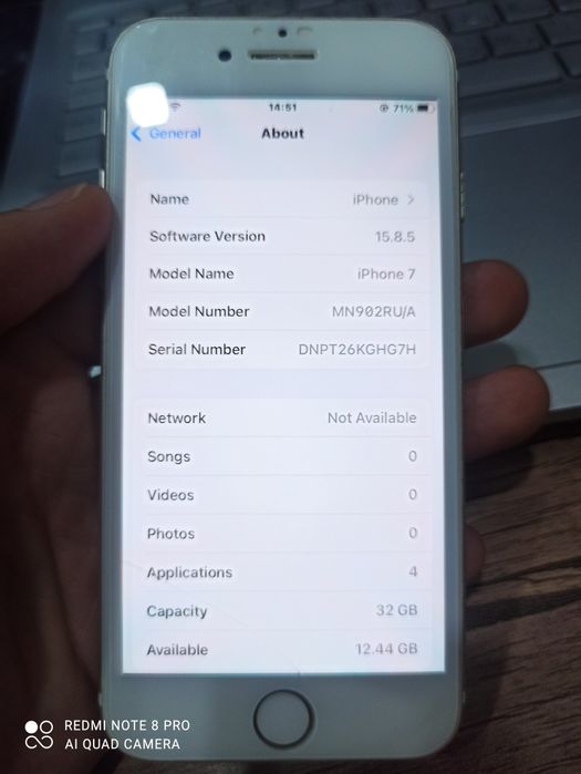 Iphone 7  Gold rangda