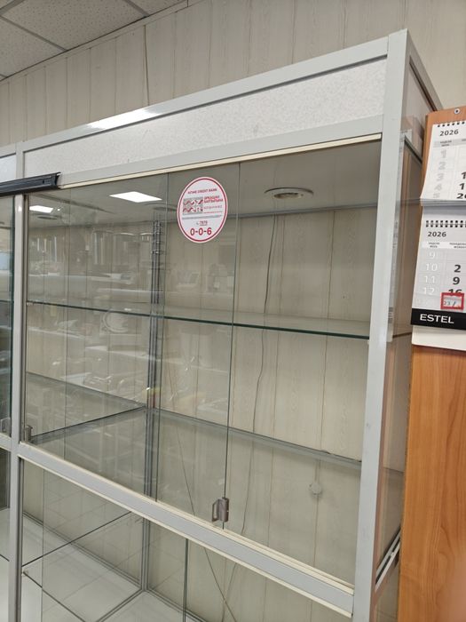Витрина, стекло, алюминевый профиль