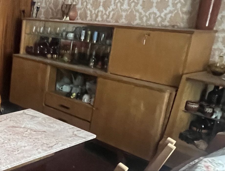 Стара секция от 80те години