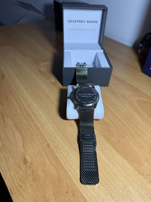 Ceas Geoffrey Beene – Black Diamond Collection – Elegant & Modern